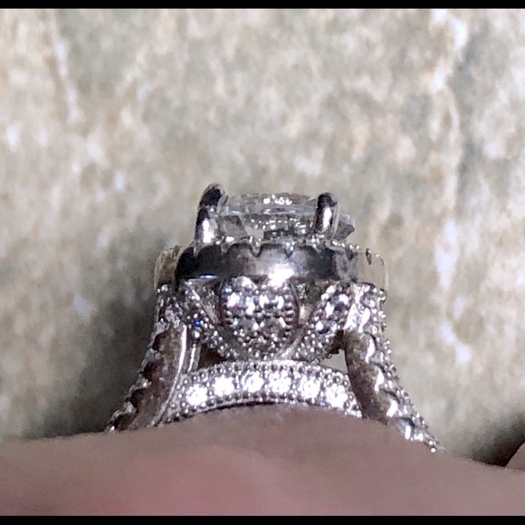 ๐จ50% off! Sterling Silver Engagement Ring 5A Excellent Ring! - Picture 9 of 16